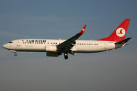TC-JGF @ EBBR - Boeing 737-800 Turkish Airlines - by Triple777