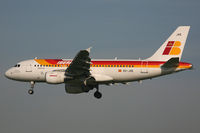 EC-JVE @ EBBR - Airbus 319 Iberia - by Triple777