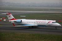OE-LCR @ EDDL - Canadair RJ-200ER Austrian Arrows - by Triple777
