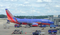 N225WN @ PIT - @ gate @ PIT