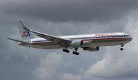 N392AN @ MIA - American 767-300 - by Florida Metal