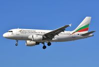 LZ-FBB @ EGLL - Arriving 27R - by John Coates