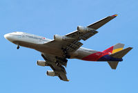 HL7423 @ EGLL - Boeing 747-48EM [25782] (Asiana Airlines) Home~G 30/06/2013. On approach 27R.