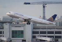 N465UA @ MIA - United A320 - by Florida Metal