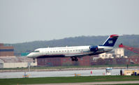 N423AW @ KDCA - Landing National Airport - by Ronald Barker