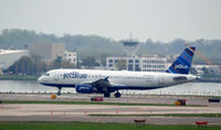 N597JB @ KDCA - Taxi to takeoff National Airport - by Ronald Barker