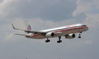 N615AM @ MIA - American 757-200 - by Florida Metal