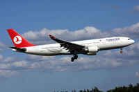 TC-JNF @ ARN - On short final for 19L.