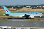 HL8285 @ VIE - Korean Air Cargo - by Chris Jilli