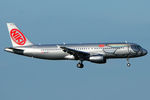 OE-LEF @ VIE - NIKI