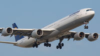D-AIHK @ EDDF - Lufthansa - by Karl-Heinz Krebs