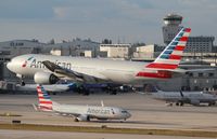 N761AJ @ MIA - American 777-200 - by Florida Metal