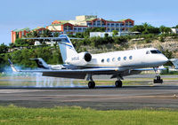 N450JE @ TNCM - n450je