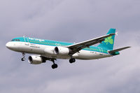 EI-DEF @ EGLL - Airbus A320-214 [2256] (Aer Lingus) Heathrow~G 31/08/2006. On finals 27L. - by Ray Barber