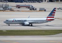 N908NN @ MIA - American 737-800