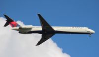 N915DL @ MCO - Delta MD-88