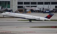 N916DN @ MIA - Delta MD-90