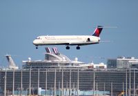 N929DL @ FLL - Delta MD-88