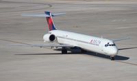 N946DN @ TPA - Delta MD-90