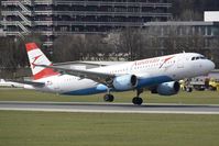 OE-LBT @ LOWI - Austrian (Tyrolean)