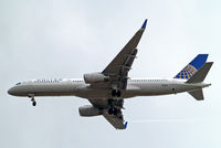 N13110 @ EGLL - Boeing 757-224ET [27300] (United Airlines) Home~G 11/06/2011. On approach 27R.