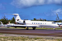 N119LE @ TNCM - N199LE
