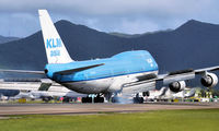 PH-BFY @ TNCM - PH-BFY - by Daniel Jef