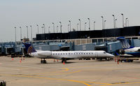 N14543 @ KORD - Gate F4B O'Hare - by Ronald Barker