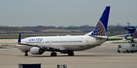 N33292 @ KORD - Taxi O'Hare - by Ronald Barker
