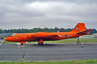 99 35 @ EDBG - English Electric Canberra B.2 [R3/EA3/6652] (German Air Force) Berlin-Gatow~D 15/05/2004