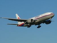 9M-MRQ @ YMML - 9M-MRQ approaching rwy 34, YMML, 20140703 - by red750