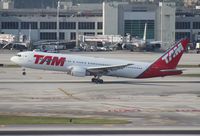 PT-MSQ @ MIA - TAM 767-300 - by Florida Metal