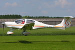 G-LWLW photo, click to enlarge G-LWLW photo, click to enlarge