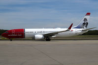 LN-NOR @ CGN - visitor - by Wolfgang Zilske