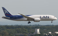 CC-BBE @ EDDF - Final RWY 25L - by Karl-Heinz Krebs