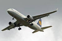 D-AIZZ @ EGLL - Airbus A320-214(SL) [5831] (Lufthansa) Home~G 06/07/2014. On approach 27R. - by Ray Barber