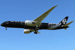 ZK-NZE @ NZCH - FINALS TO 02 - by Bill Mallinson