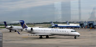 N163GJ @ KORD - Taxi O'Hare - by Ronald Barker