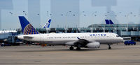 N479UA @ KORD - Taxi O'Hare - by Ronald Barker