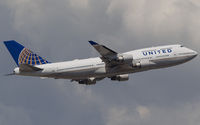N181UA @ EDDF - departure via RWY 07C - by Karl-Heinz Krebs