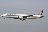9V-SMW @ EDDM - Singapore Airlines - by Maximilian Gruber