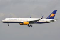 TF-LLX @ EDDM - Icelandair