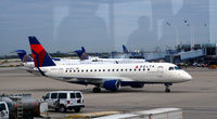 N639CZ @ KORD - Taxi O'Hare - by Ronald Barker