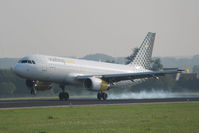 EC-LQK @ EBBR - Landing on 25L - by Raymond De Clercq