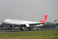 TC-JNZ @ EBBR - Landing on 25L - by Raymond De Clercq