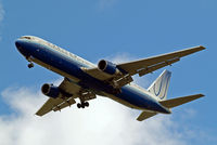 N652UA @ EGLL - Boeing 767-322ER [25390] (United Airlines) Home~G 12/05/2011. On approach 27R.