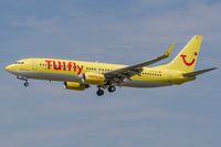D-ATUG @ EDDF - Boeing 737-8K5 - by Jerzy Maciaszek