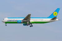 UK67005 @ EDDF - Boeing 767 - by Jerzy Maciaszek
