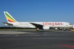 ET-AMK @ LOWW - Ethiopian Airlines Boeing 757-200