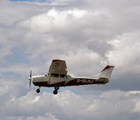 G-BLHJ @ EGEO - Approaching Runway 19, Oban Airport.